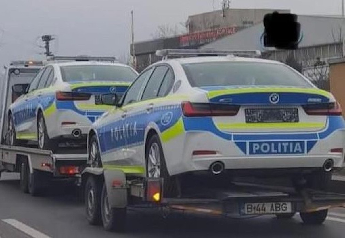 Poliţia Română organizează licitație pentru achiziția a 736 de autovehicule / Valoarea contractului depășește 100 de milioane de lei