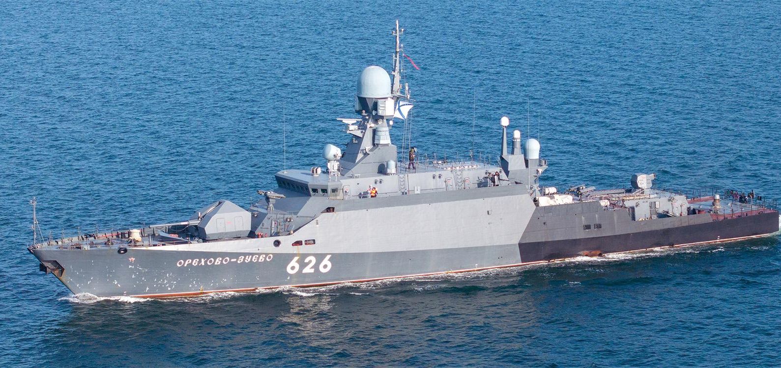 Un român şi un grec, scoşi de sub urmărire penală din lipsă de probe pentru o presupusă tentativă de sabotaj a unor nave militare în portul Hamburg