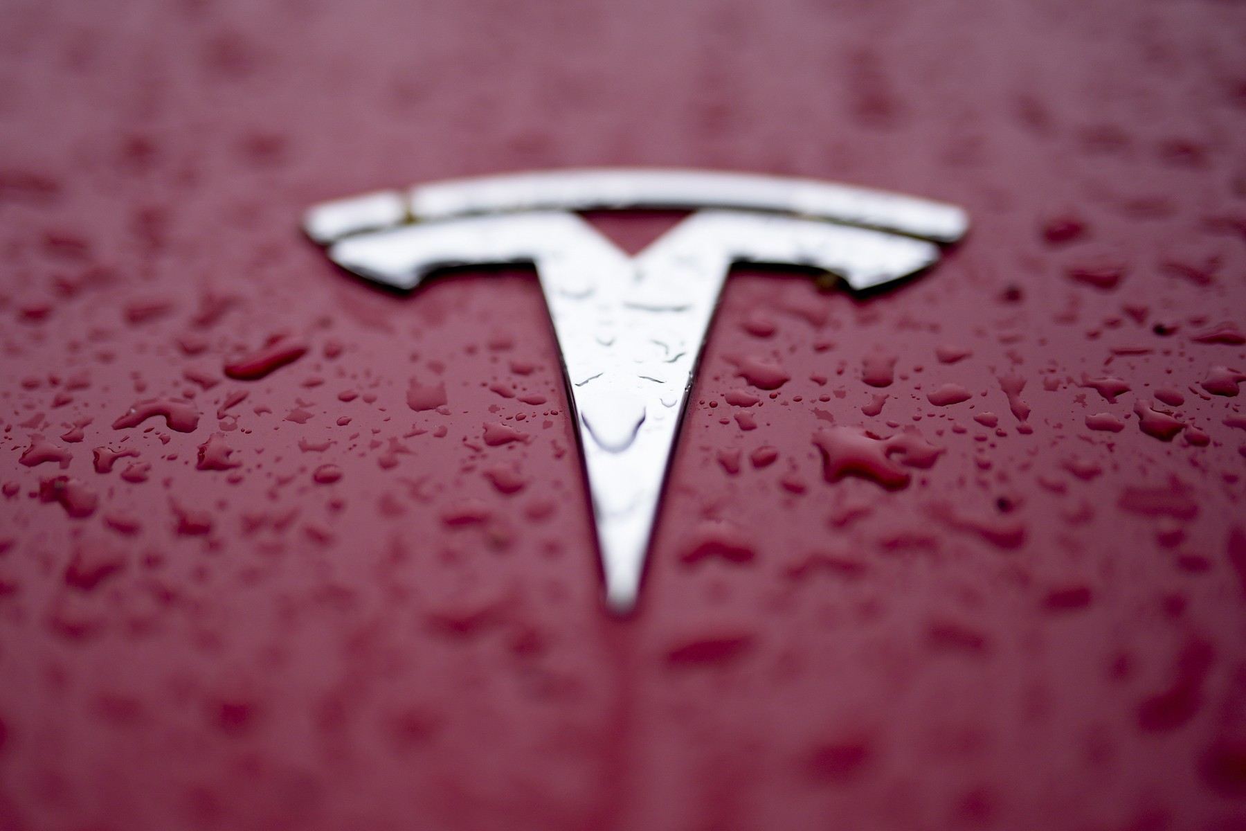 Aproape 3 milioane de vehicule Tesla, rechemate în China din cauza unor probleme de siguranță