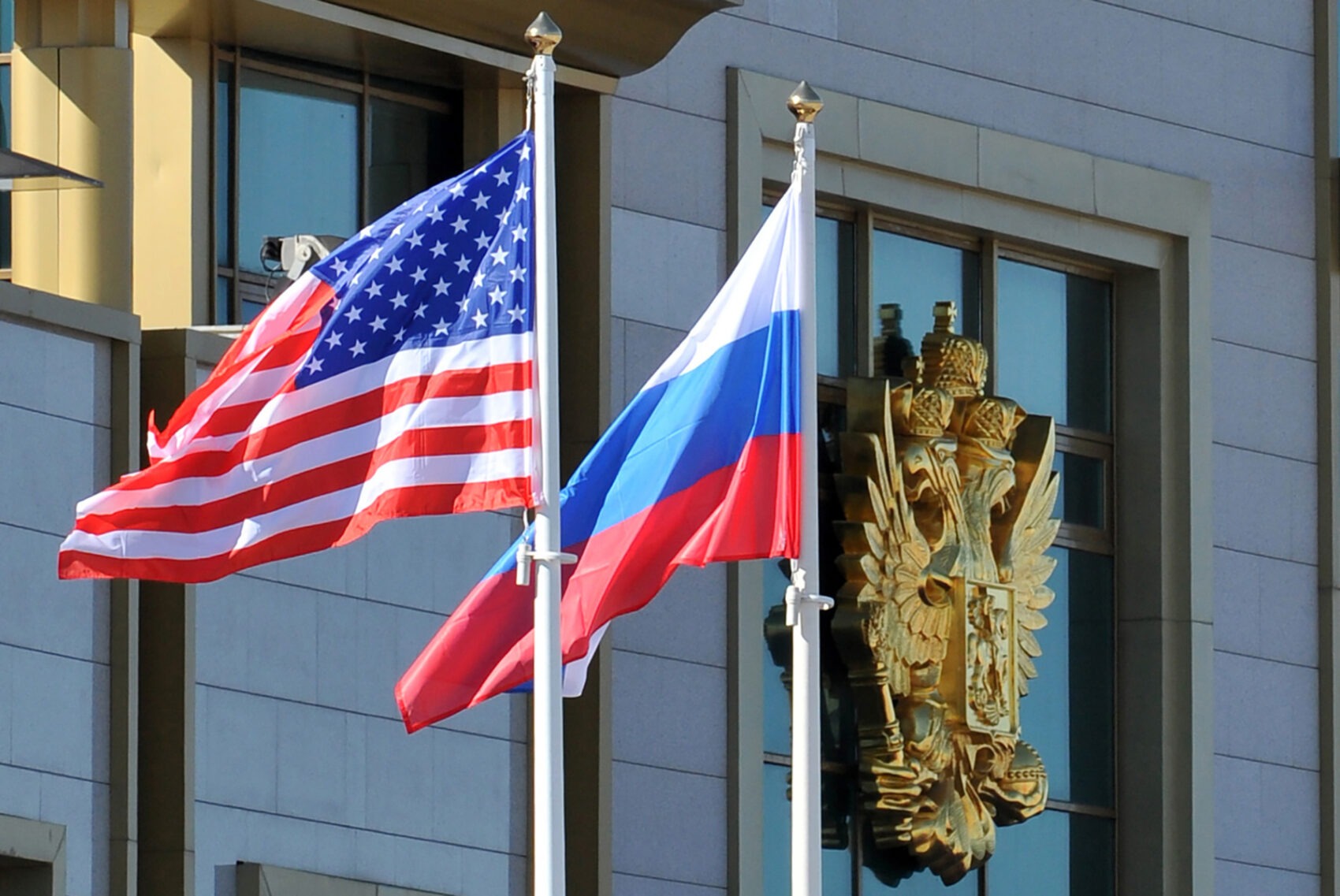 FT: Misiune diplomatică secretă în Rusia / Un oficial apropiat de Trump s-a întâlnit cu reprezentanți ai Kremlinului la „Davosul lui Putin”