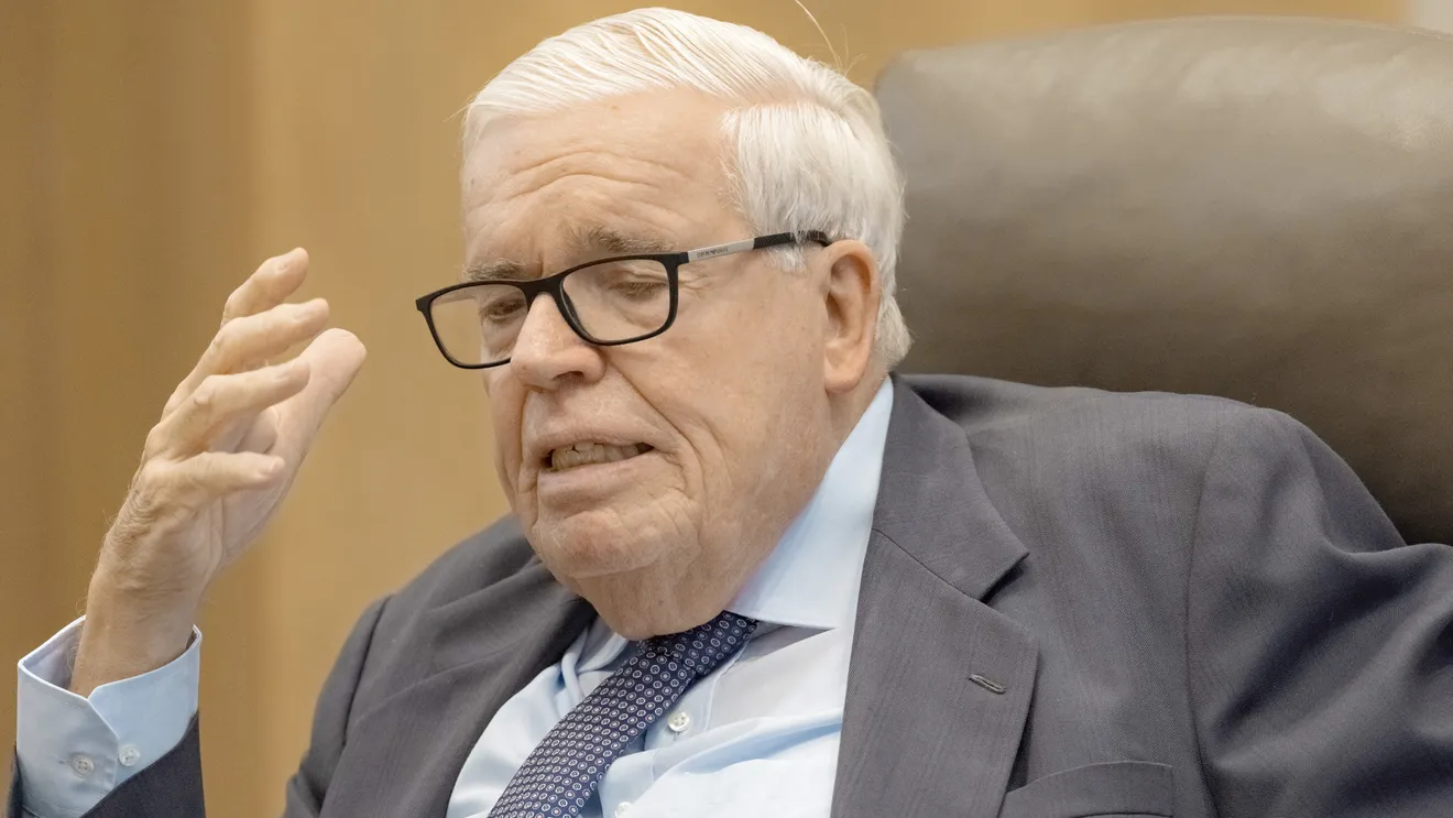 Imperiul miliardarului Klaus-Michael Kühne, prezent și în România. Ce companii și participații a lăsat în urmă