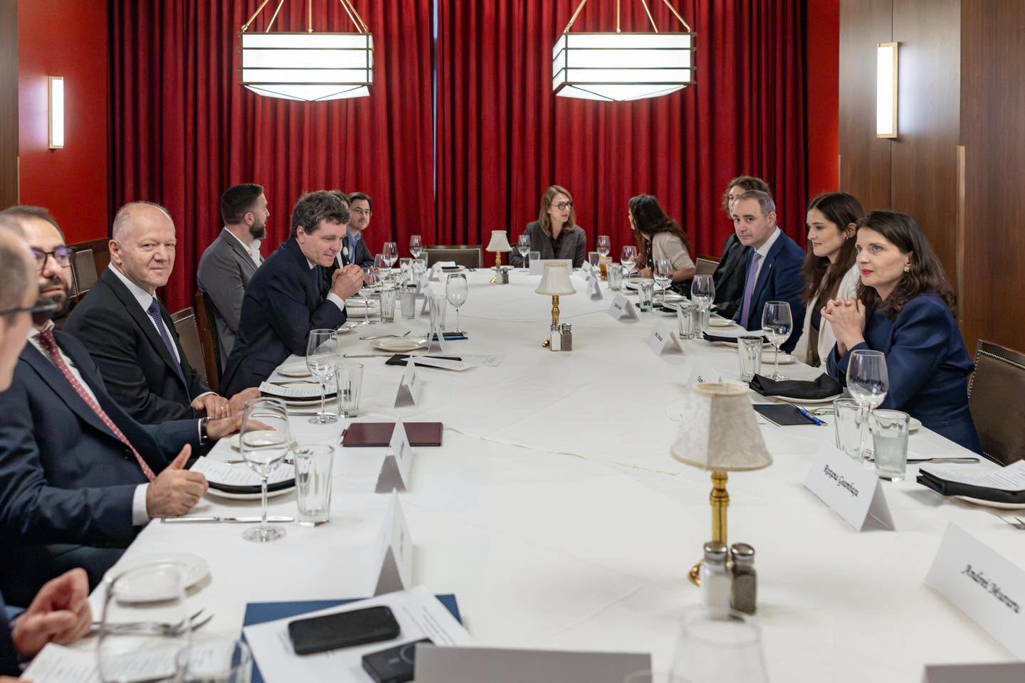 Nazare, despre întâlnirea lui Nicușor Dan cu investitorii instituționali la New York: „A transmis un mesaj de încredere despre traiectoria și credibilitatea României”