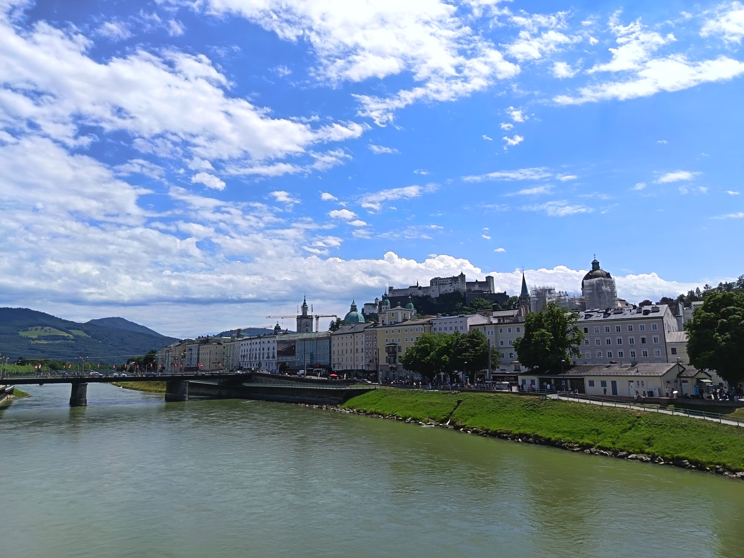 FOTO/ VIDEO. Reportaj. Frânturi de Europa, într-un road-trip de 4000 de kilometri: vederi din Salzburg, Strasbourg, Stuttgart și Viena și un pic de atmosferă franceză