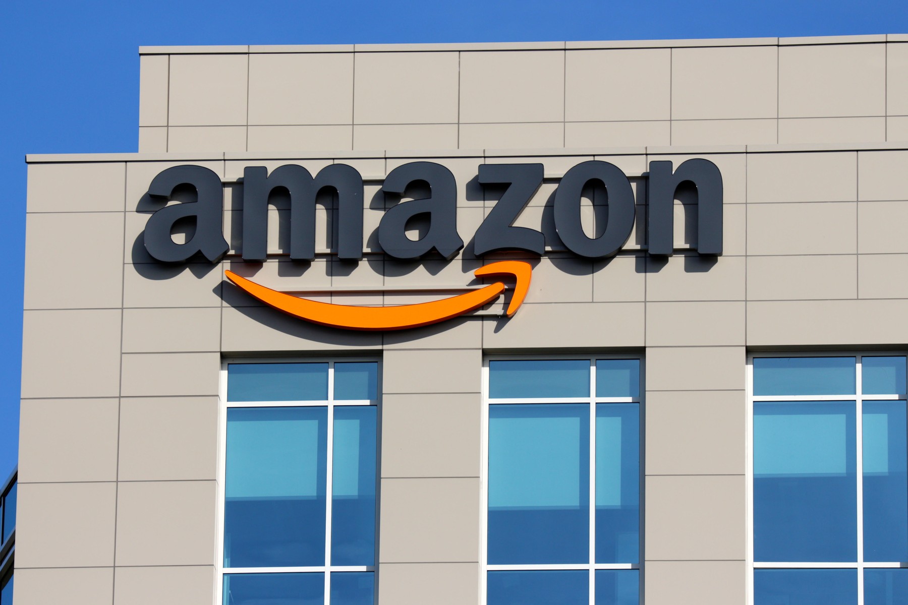 Amazon suspendă zborurile operate de 21 Air după accidentul aviatic din Miami