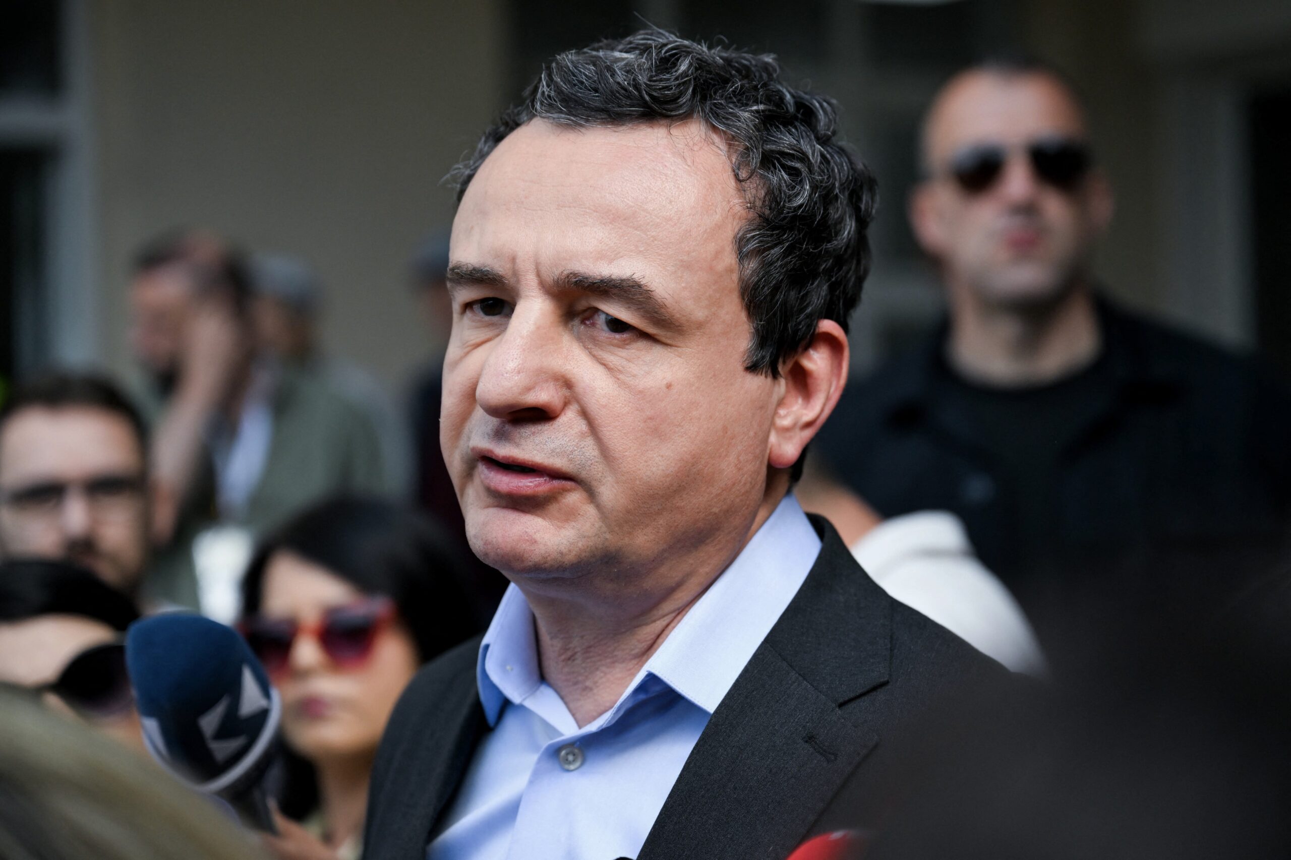 Un nou guvern condus de Albin Kurti, votat de Parlamentul din Kosovo
