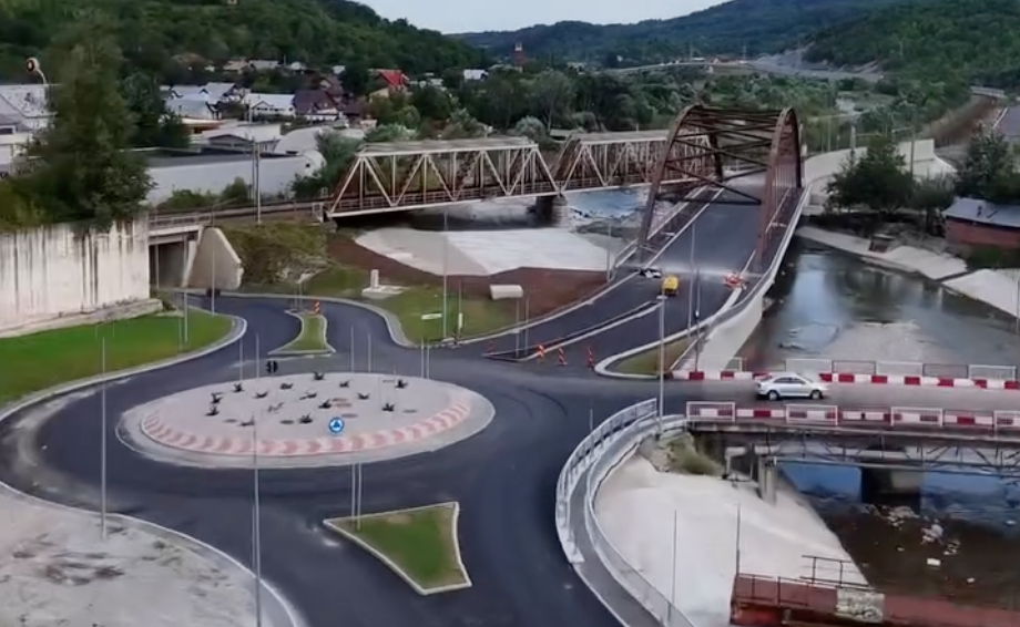 VIDEO | Centura Comarnic va fi inaugurată săptămâna viitoare. Șoferii vor putea ocoli Comarnic pe o variantă de 6 kilometri
