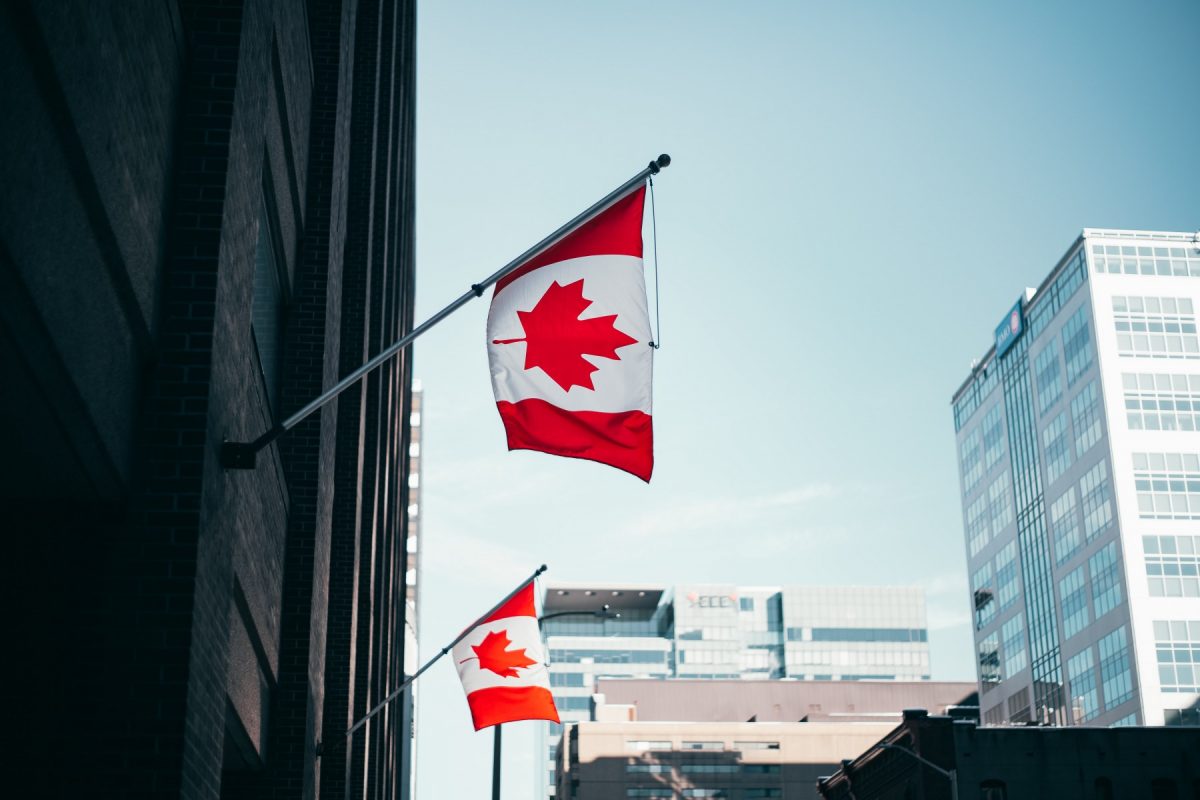 Războiul tarifelor continuă: Canada a activat taxele vamale de retorsiune asupra unor importuri din SUA