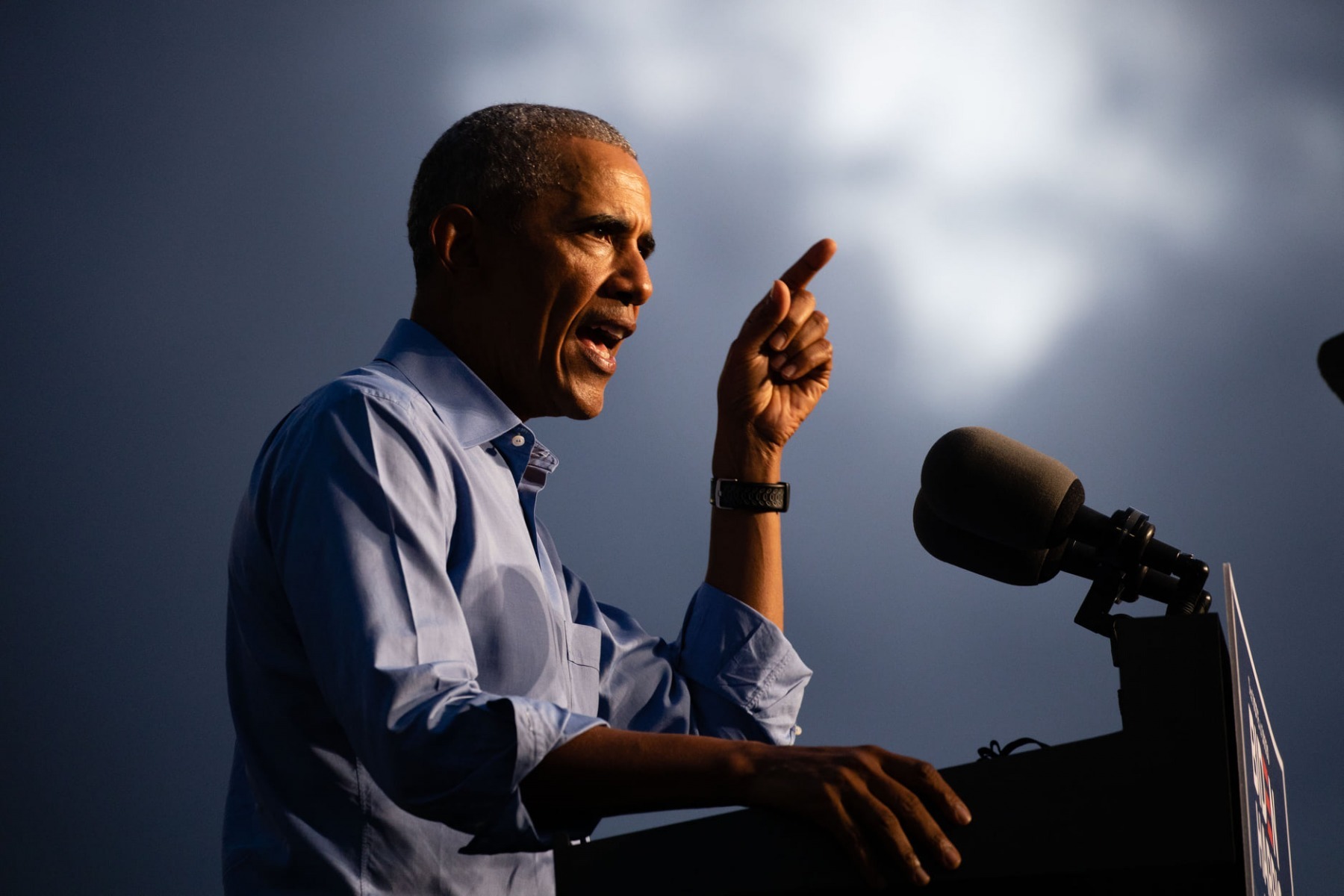 Barack Obama îl atacă dur pe Donald Trump în campania pentru democrați
