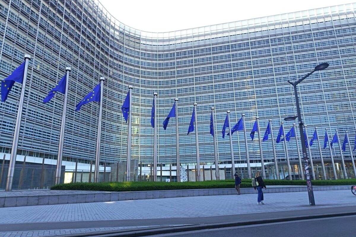 Comisia Europeană a lansat o alternativă la Microsoft Teams, dar oficialii sunt nemulțumiți: „O mizerie absolută”
