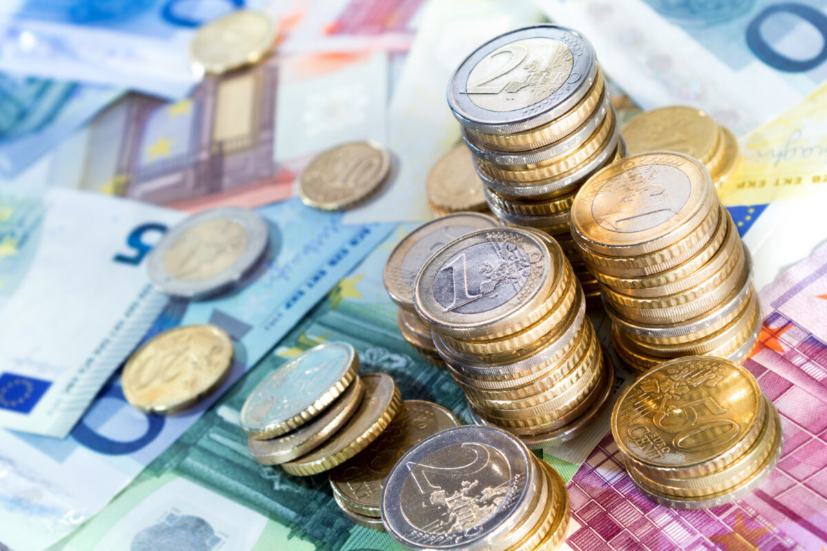Rezervele valutare ale BNR au ajuns la final de septembrie la 60 de miliarde de euro, în scădere față de luna precedentă