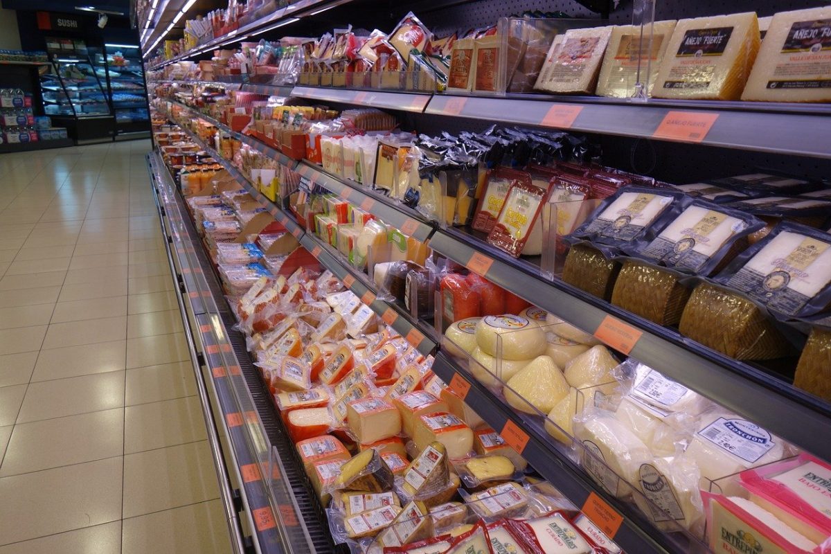 Alimentele în Bulgaria, mai scumpe decât în România / România este cea mai ieftină țară din UE