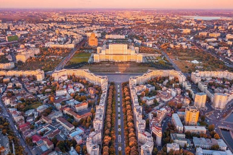 România, între extreme economice în UE. București-Ilfov a crescut cu 33%, dar două regiuni au pierdut peste 11% din PIB